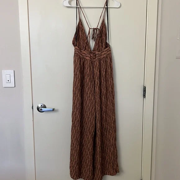 🪩 LAST CHANCE - F21 Romper - Picture 4 of 5